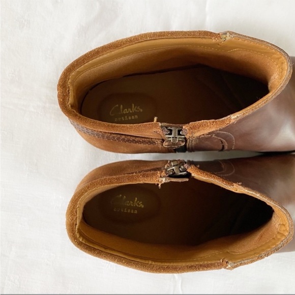 Clarks Maypearl Lilac Bootie - Picture 3 of 8